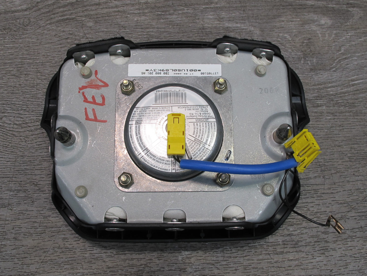 02-03 VW EUROVAN T4 MV FRONT LEFT DRIVER SIDE STEERING WHEEL SRS AIRBAG 3B0880201AS OEM