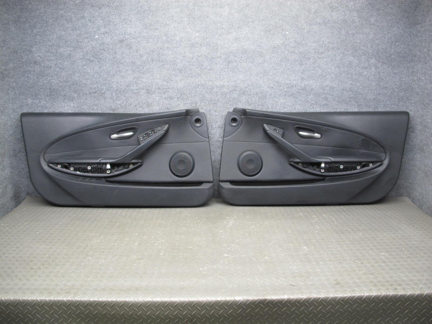2006-2007 BMW E63 E64 M6 Left & Right Door Interior Trim Cover Panel Set of 2