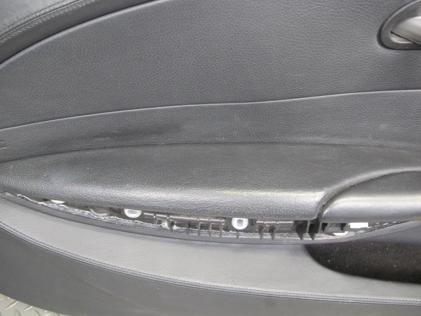 2006-2007 BMW E63 E64 M6 Left & Right Door Interior Trim Cover Panel Set of 2