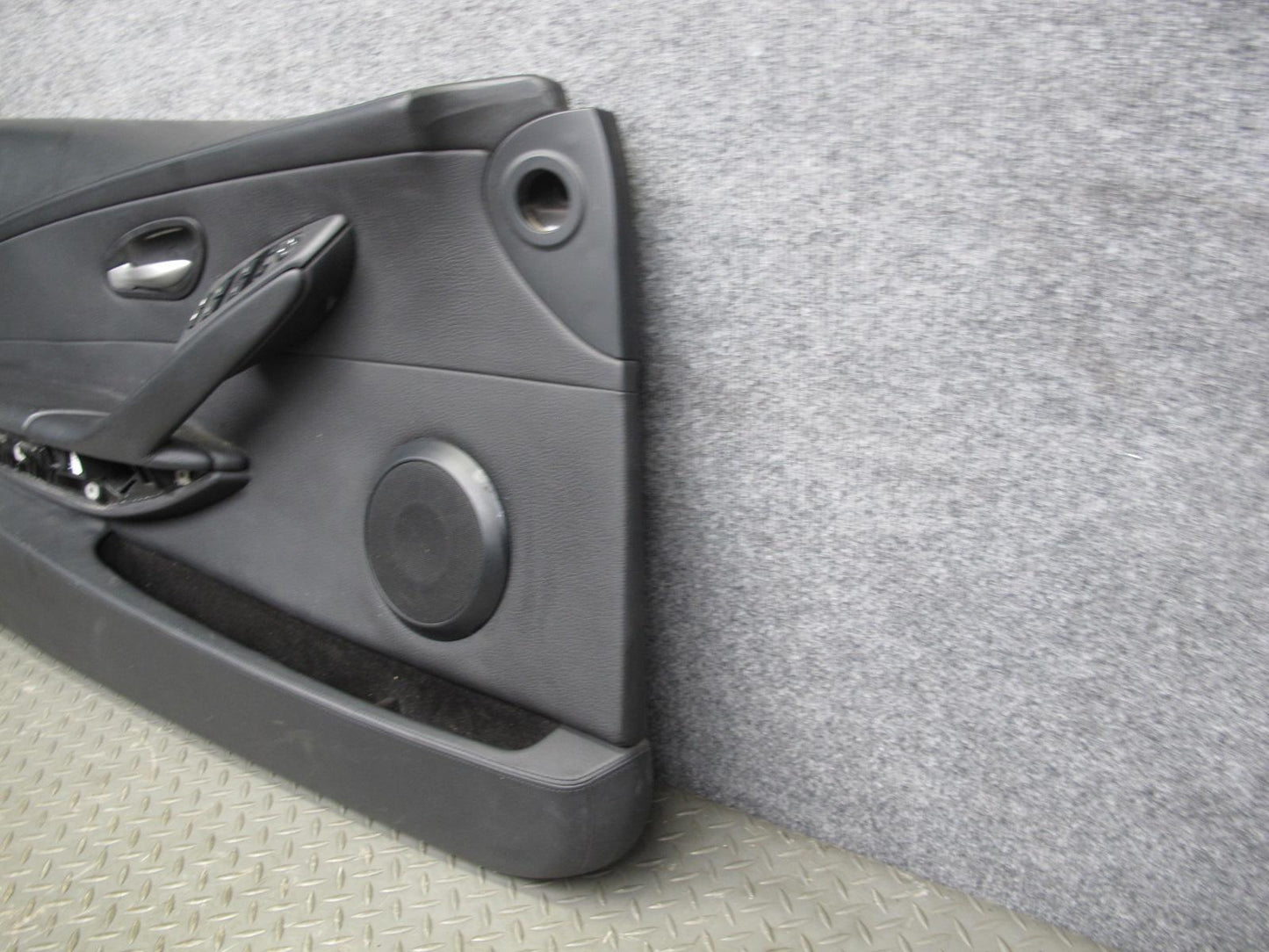 2006-2007 BMW E63 E64 M6 Left & Right Door Interior Trim Cover Panel Set of 2