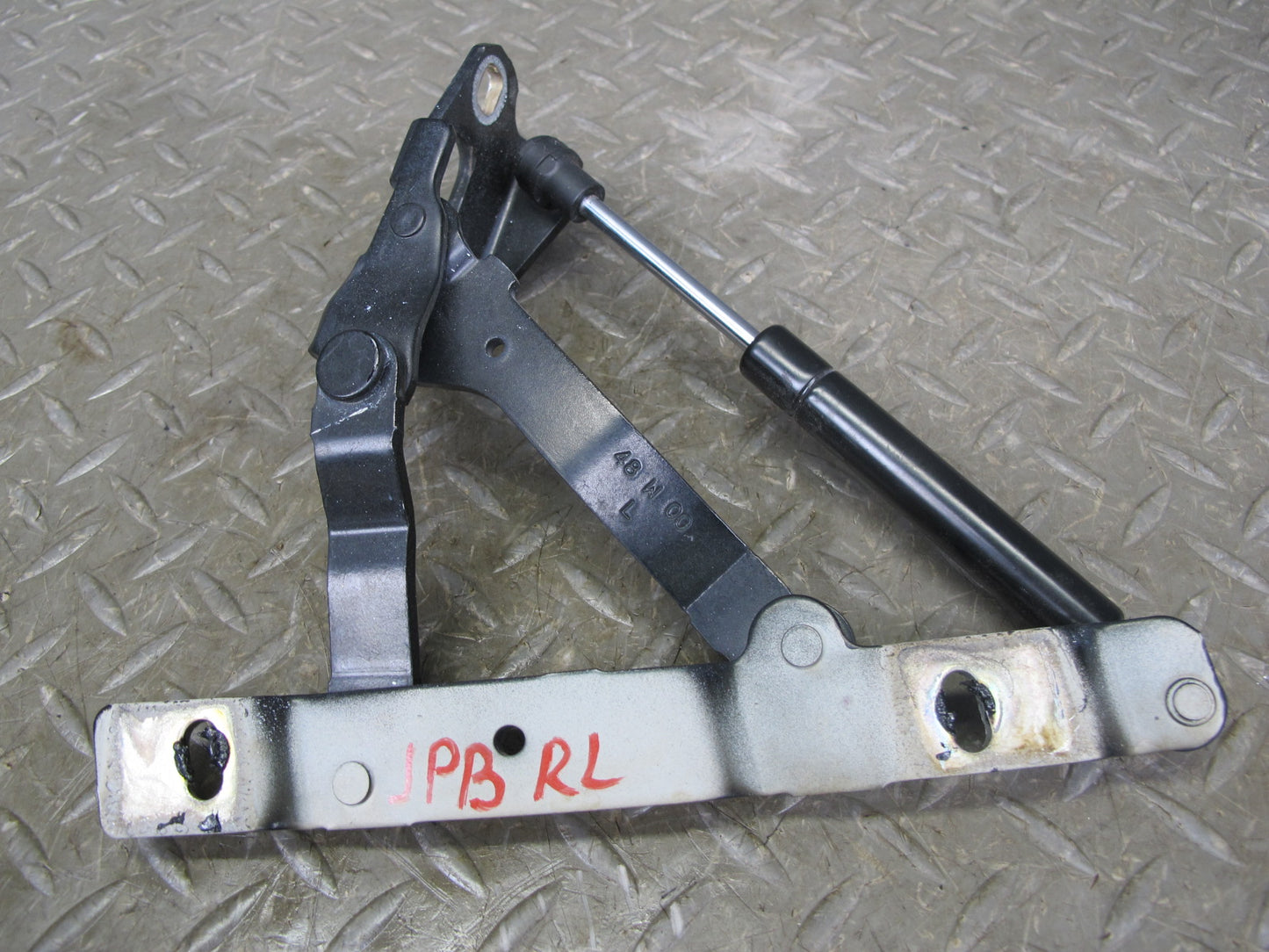 1997-2004 Porsche Boxster 986 Rear Right & Left Side Trunk Lid Hinge Bracket Set