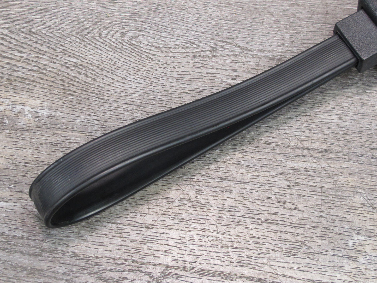 97-03 VW Eurovan T4 Rear Hatch Grab Handle Pull Loop 7D0829621A OEM