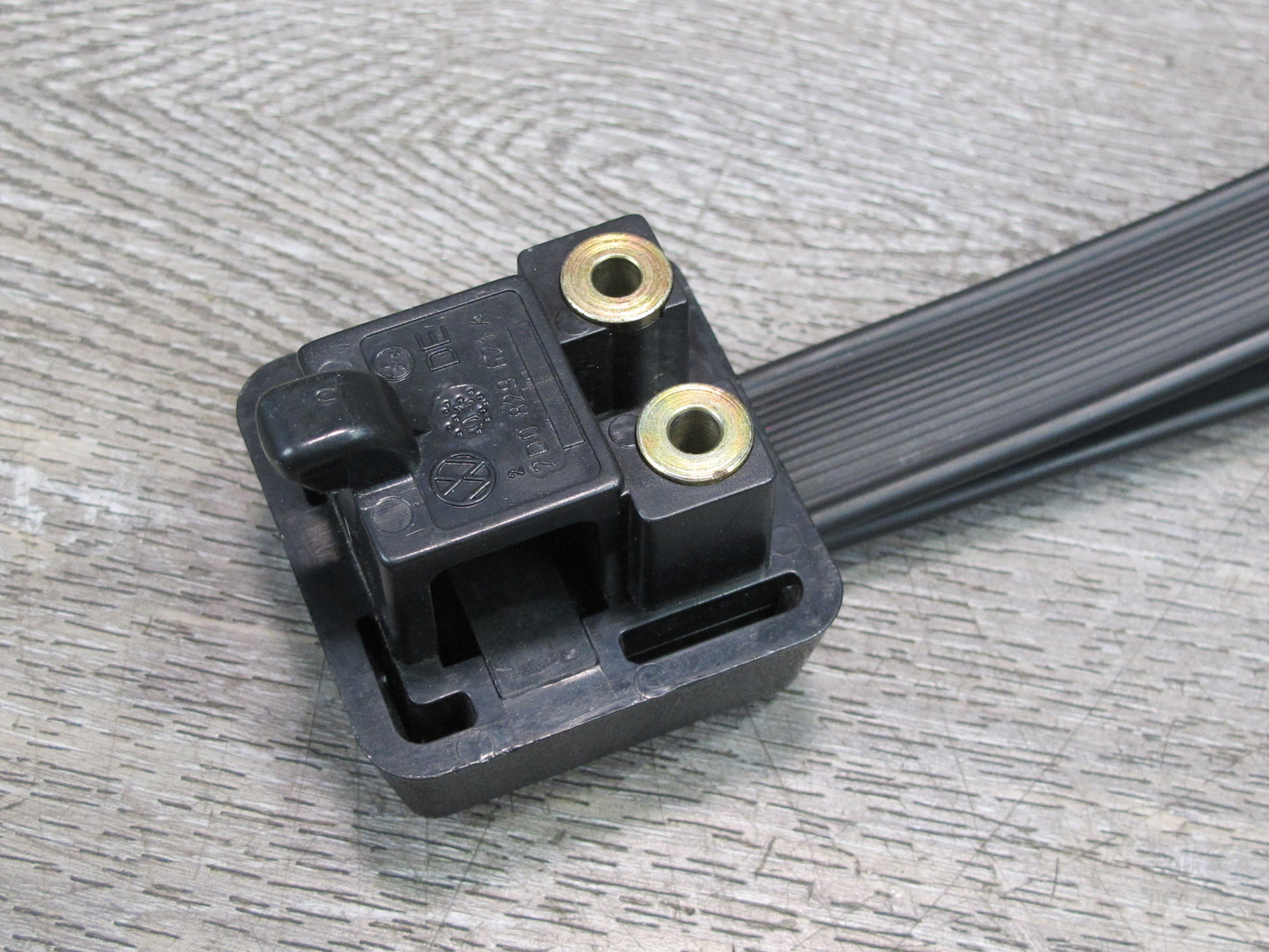 97-03 VW Eurovan T4 Rear Hatch Grab Handle Pull Loop 7D0829621A OEM