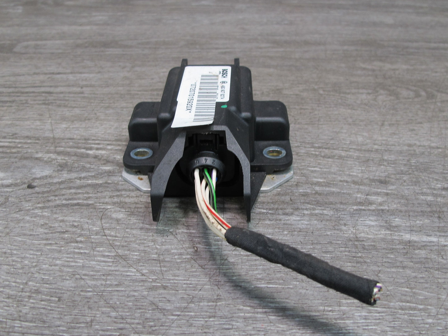 99-03 VW Eurovan T4 YAW Turn Rate Acceleration Speed Sensor 4B0907637A OEM