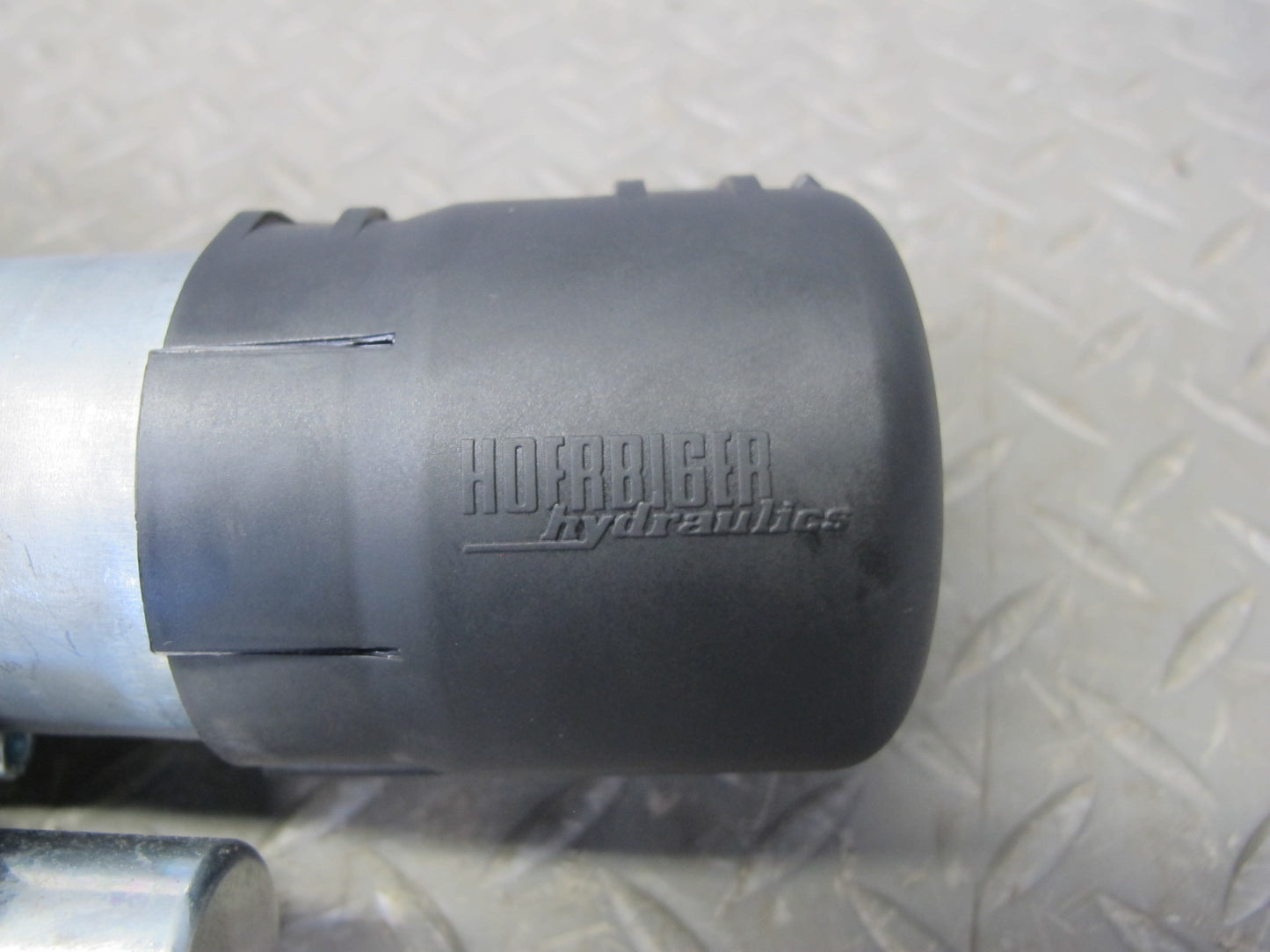 2006-2010 BMW E64 Convertible TOP Roof Hydraulic Pump Motor w Case