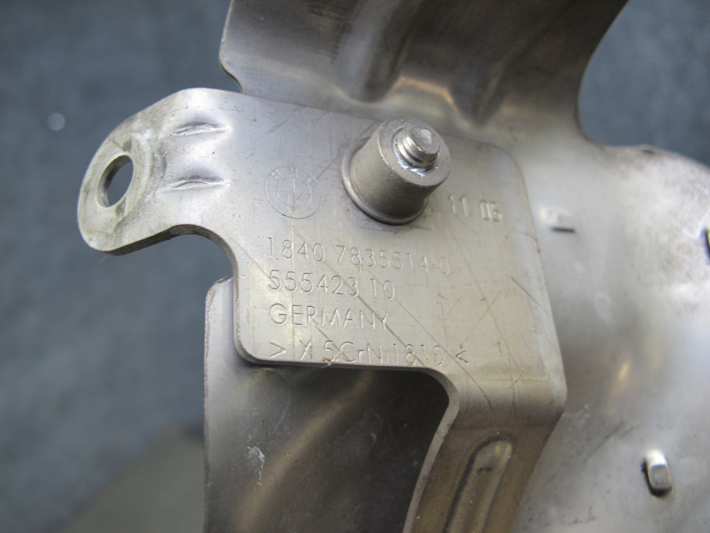 2006-2010 BMW E63 E64 M6 Left & Right Exhaust Cover Heat Shield Set of 2