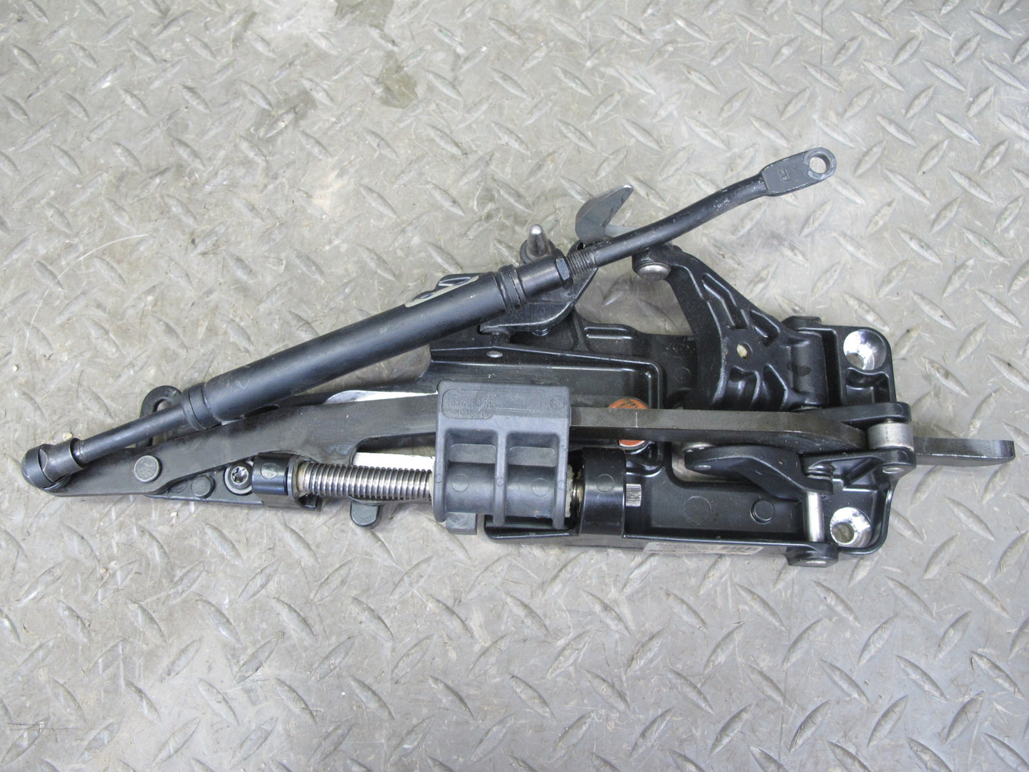 2006-2010 BMW E64 Convertible TOP Left & Right Lock Latch Actuator Set of 2
