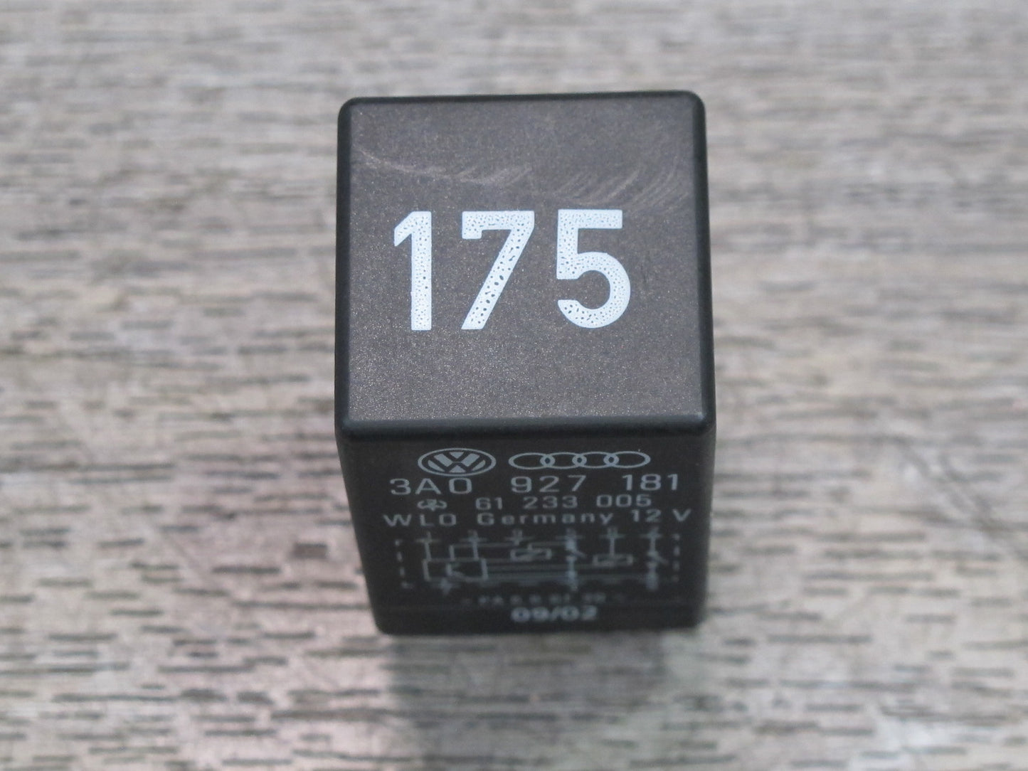 99-03 VW Eurovan T4 A/C Starter Shift Lock 175 Relay Module 3A0927181 OEM