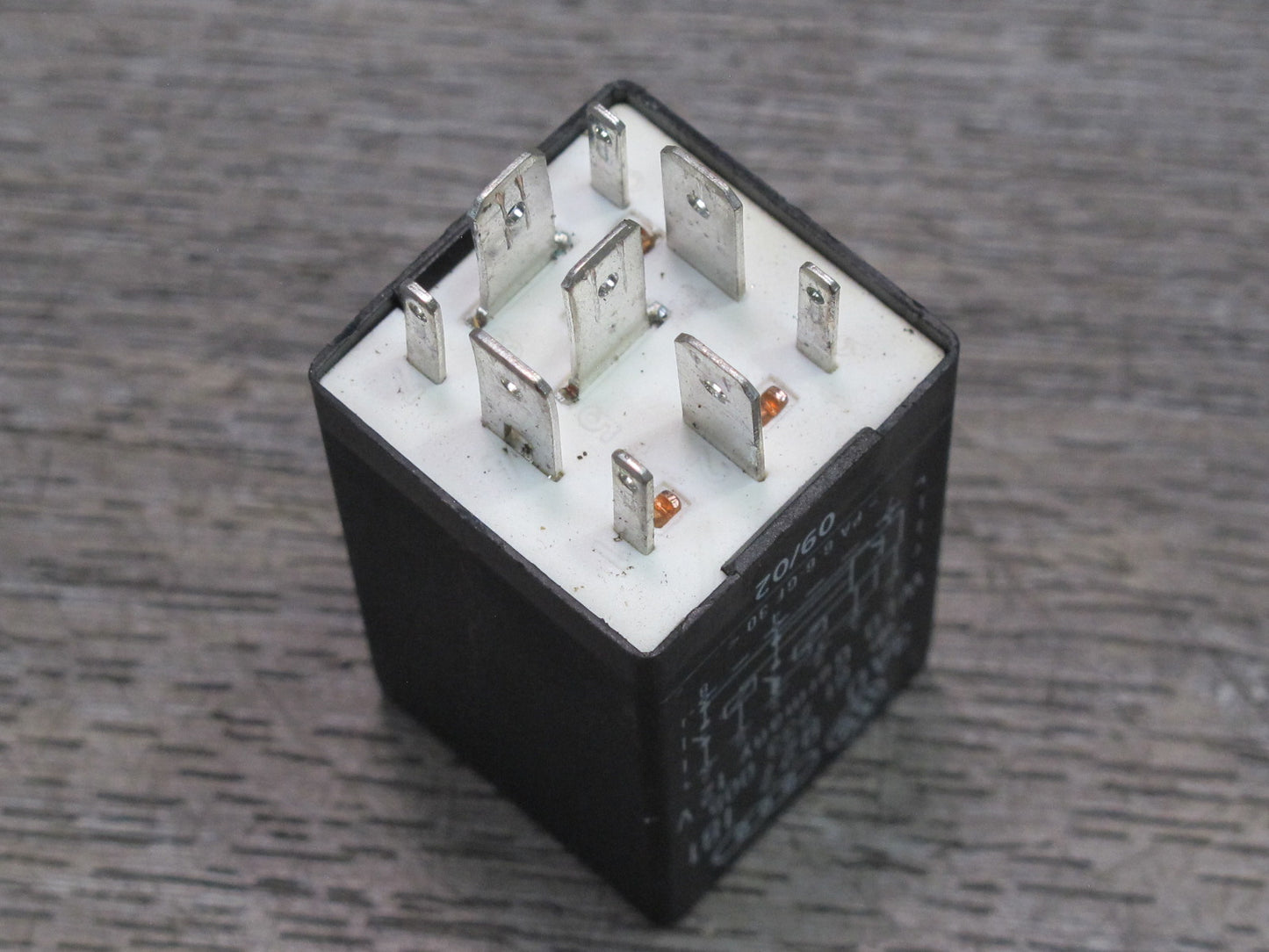99-03 VW Eurovan T4 A/C Starter Shift Lock 175 Relay Module 3A0927181 OEM
