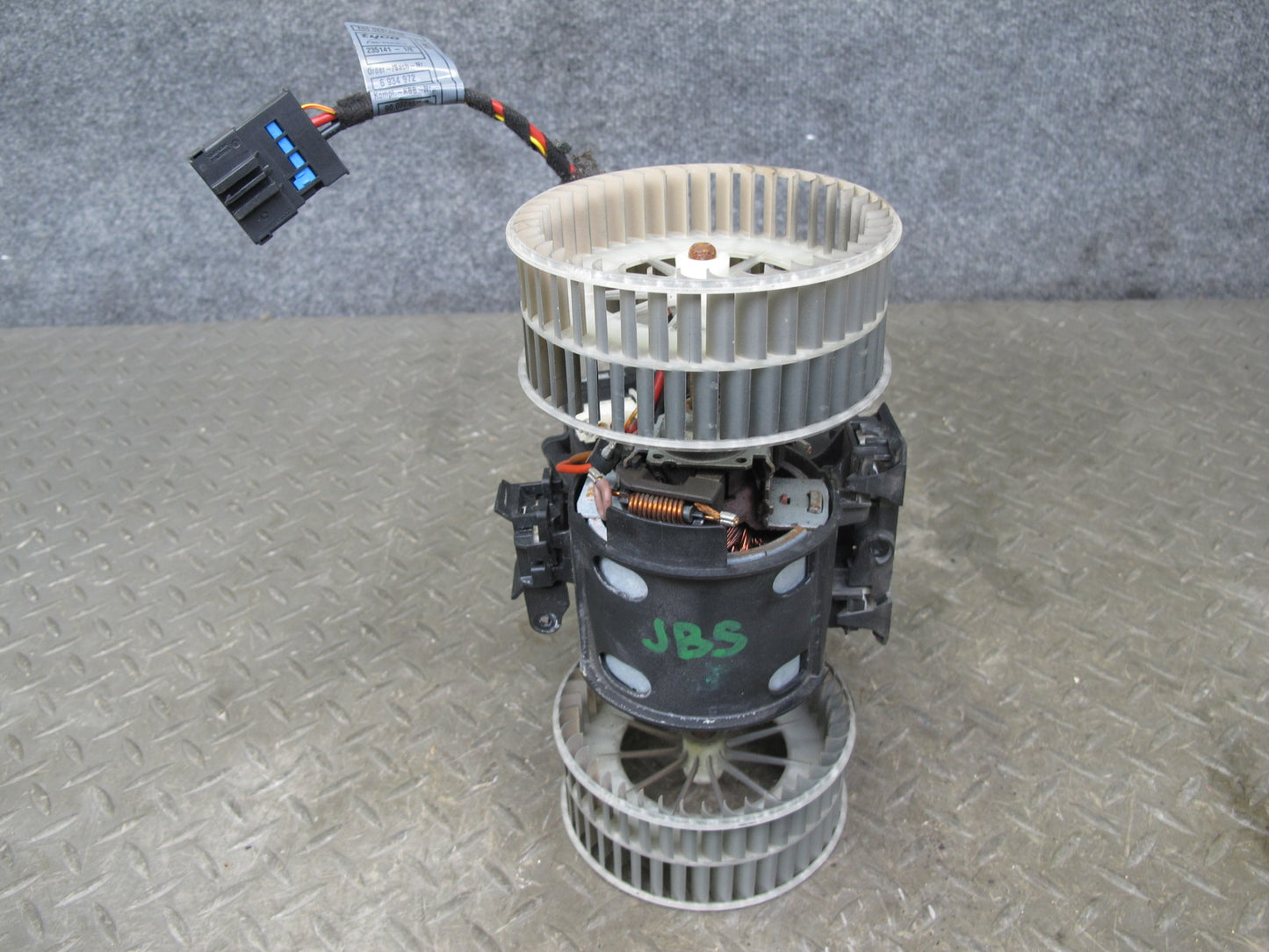 2006-2010 BMW E63 E64 A/C Heater Blower Motor Fan w Resistor