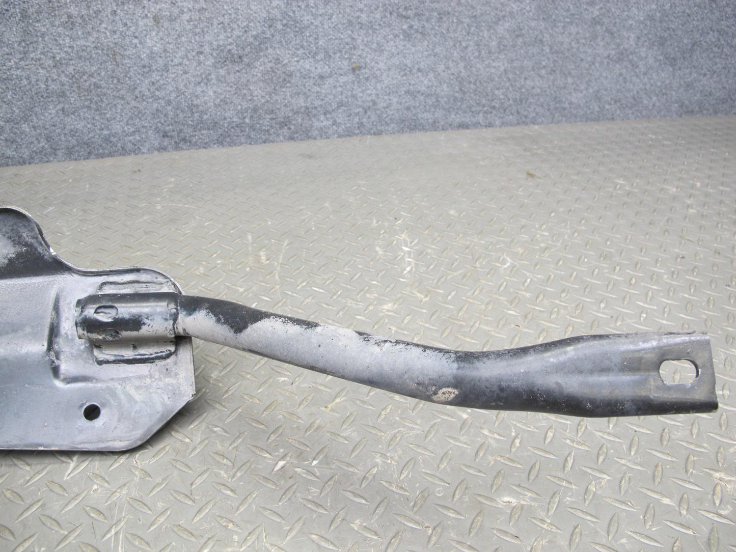 2007-2010 BMW E64 M6 Convertible Front Reinforcement Strut Bar Support Set