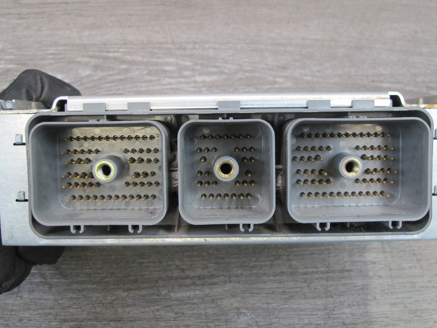 2004 Ford Thunderbird 3.9L AJ35 Engine ECU Control Module 4W6A-12A650-UB OEM