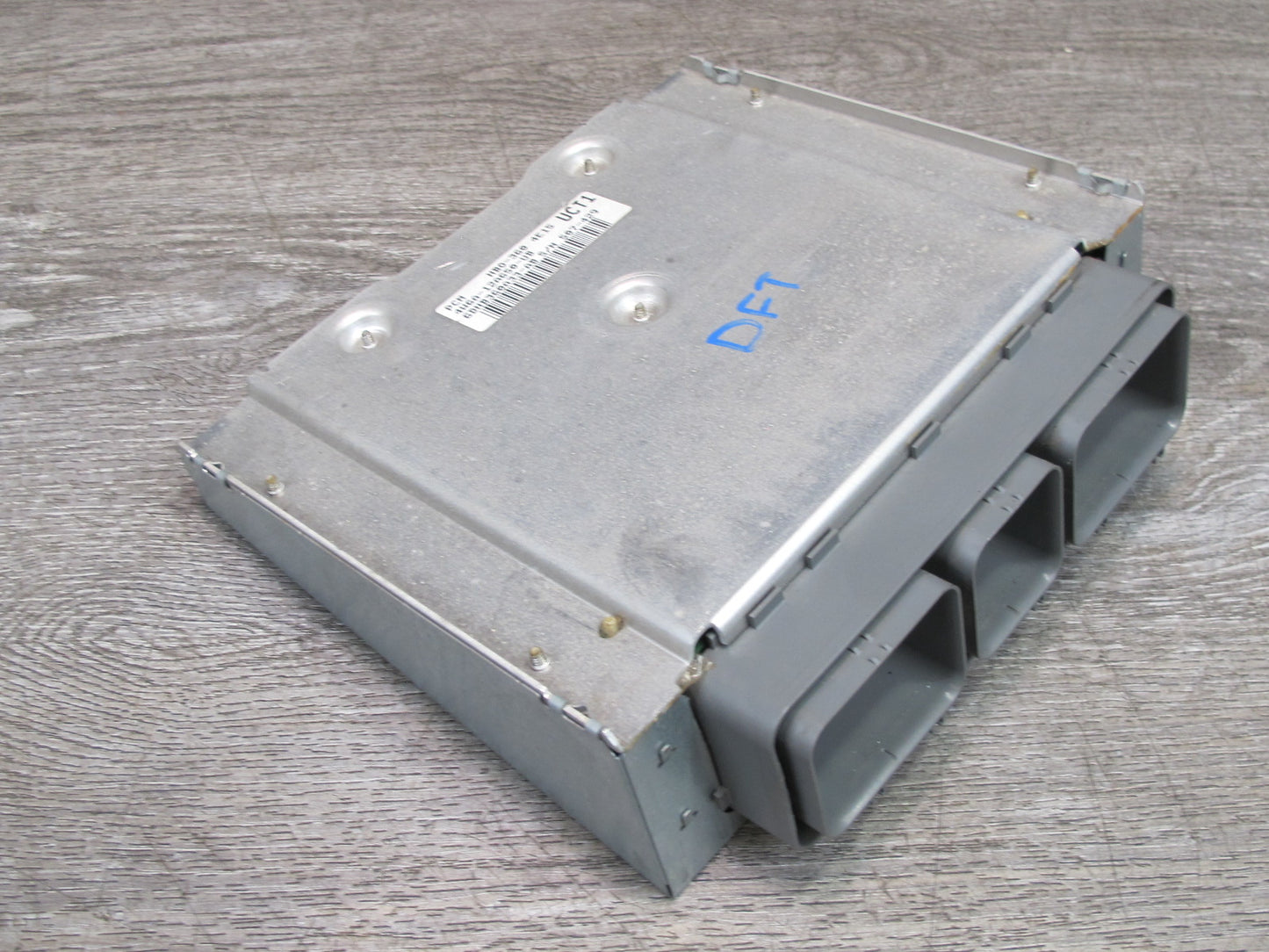 2004 Ford Thunderbird 3.9L AJ35 Engine ECU Control Module 4W6A-12A650-UB OEM