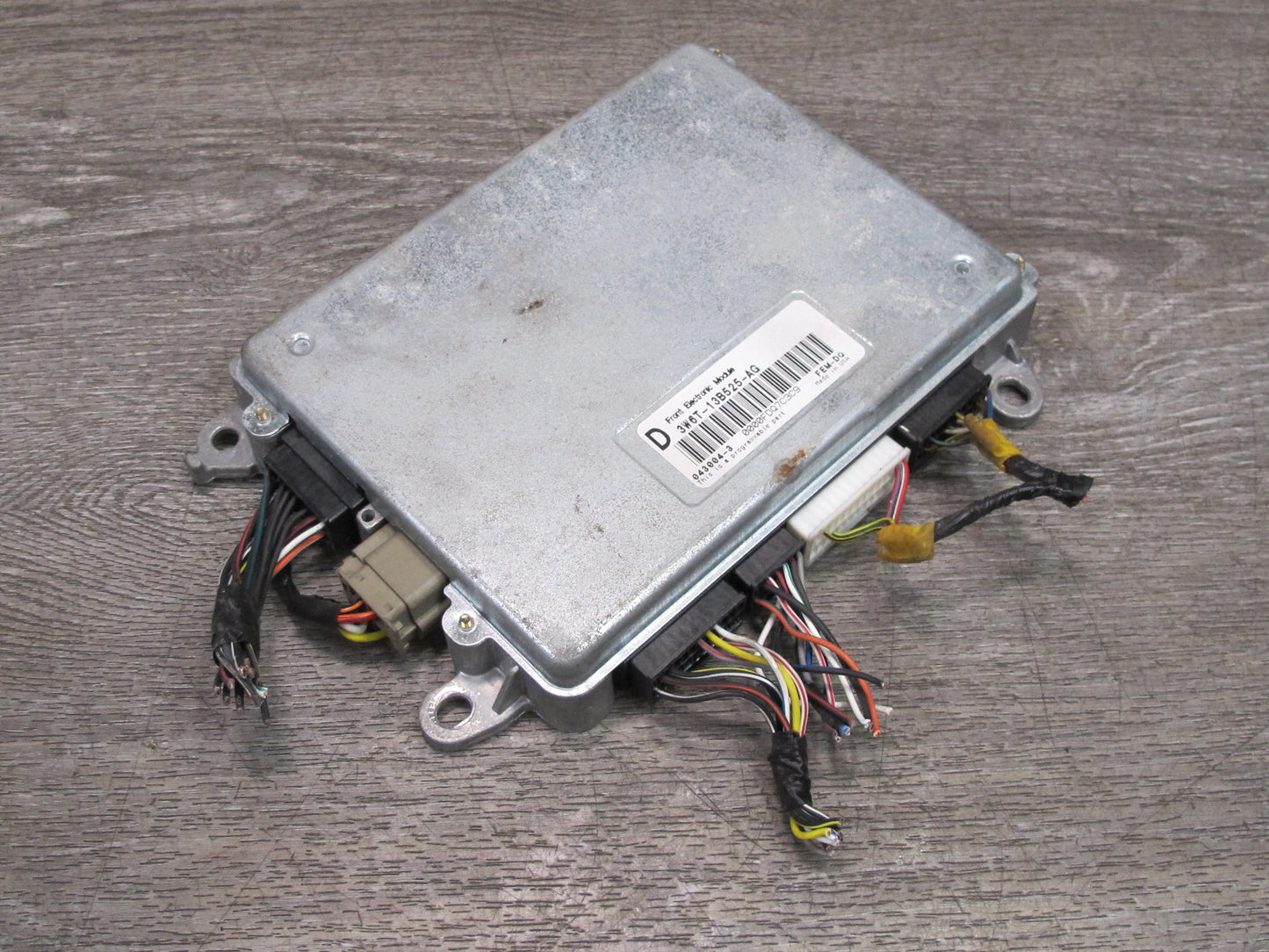 03-05 Ford Thunderbird Front Light Lamp Control Module 3W6T-13B525-AG OEM
