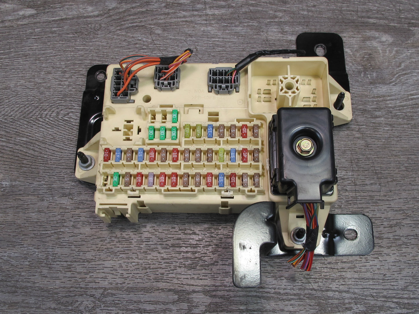 02-05 Ford Thunderbird Cabin Junction Fuse Relay Box 3W6T-14A067-AA OEM
