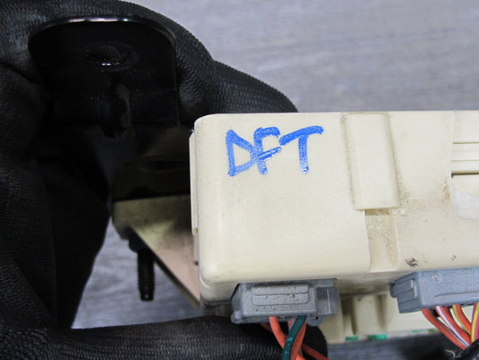 02-05 Ford Thunderbird Cabin Junction Fuse Relay Box 3W6T-14A067-AA OEM