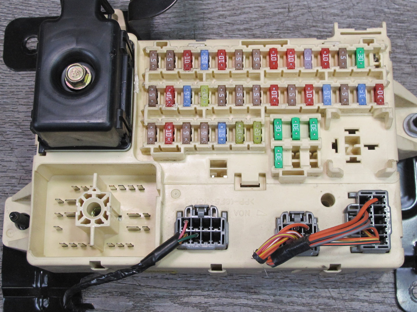 02-05 Ford Thunderbird Cabin Junction Fuse Relay Box 3W6T-14A067-AA OEM