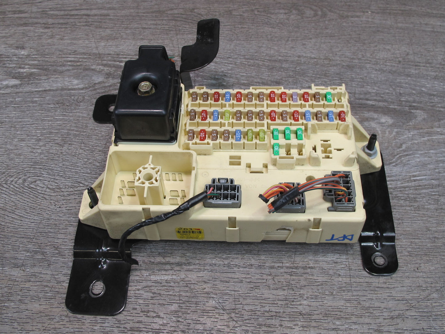 02-05 Ford Thunderbird Cabin Junction Fuse Relay Box 3W6T-14A067-AA OEM