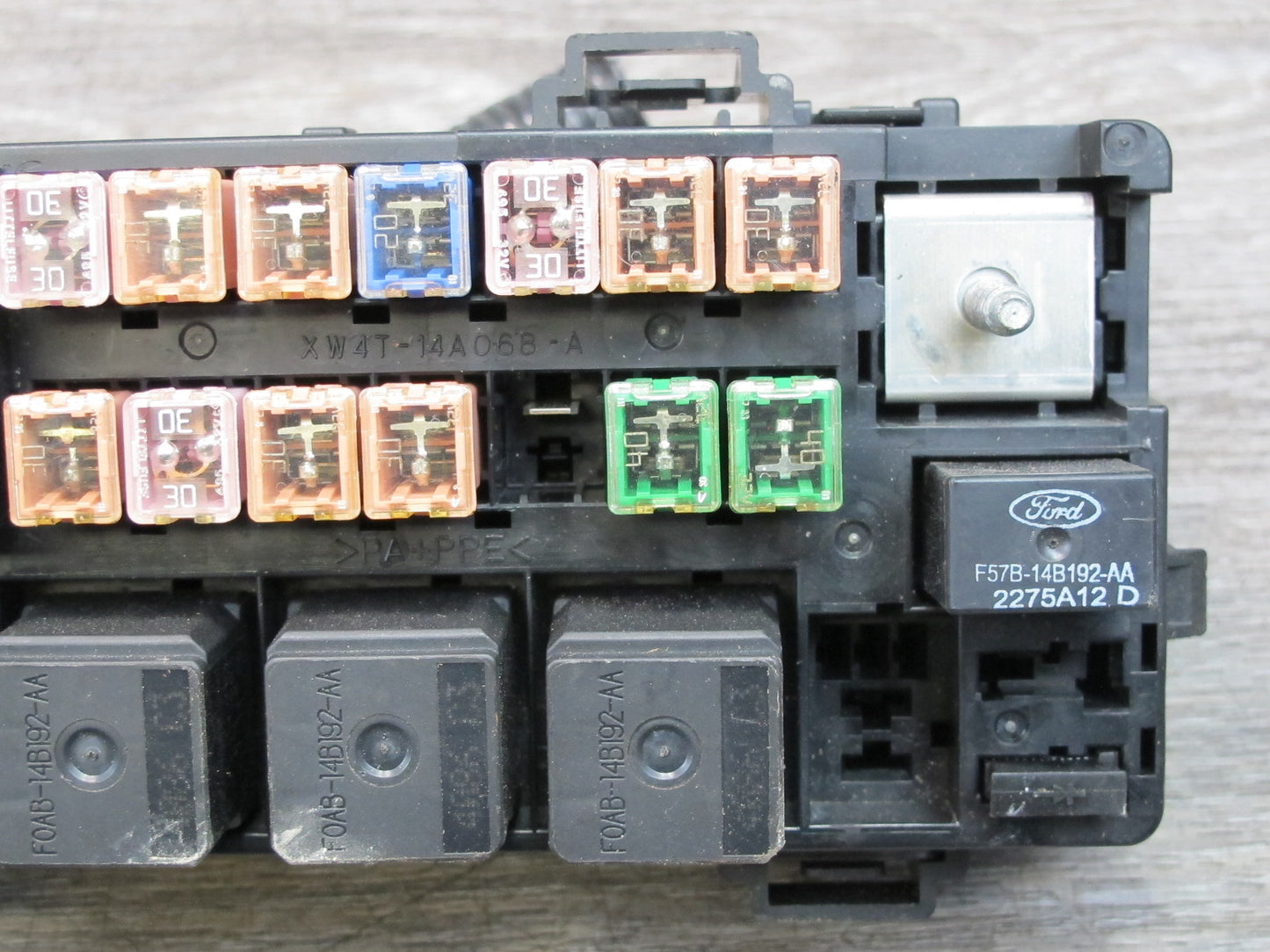 02-05 Ford Thunderbird Power Distribution Fuse Relay Box XW4T-14A003-A OEM