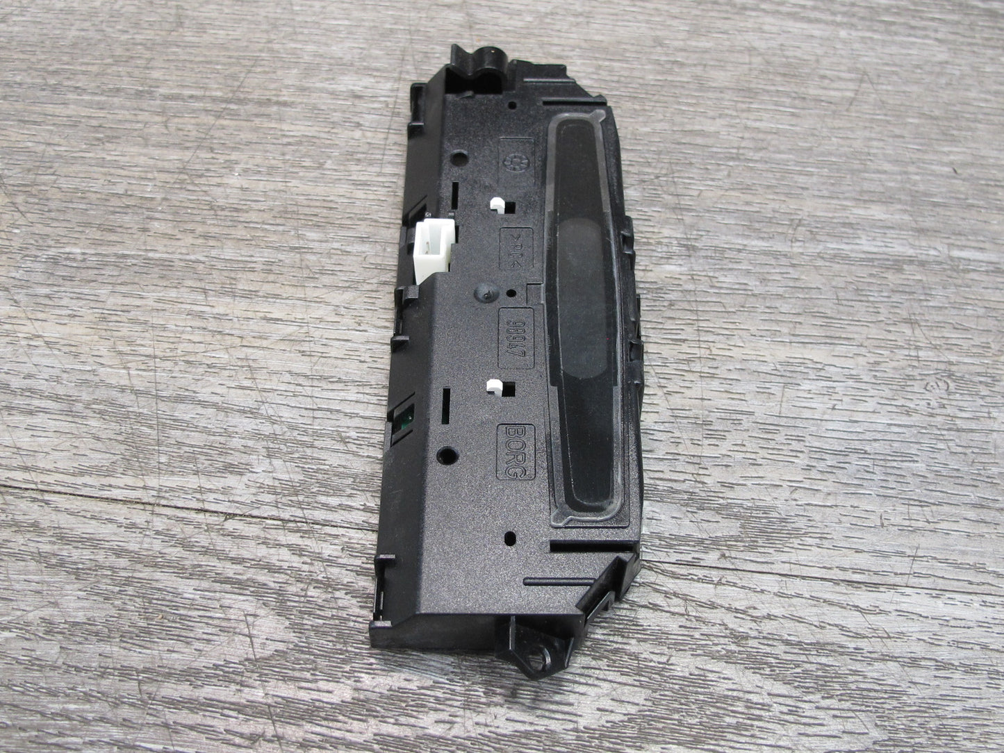03-06 Mercedes R230 Sl-class Parktronic Clock Display Module A0015420314 OEM