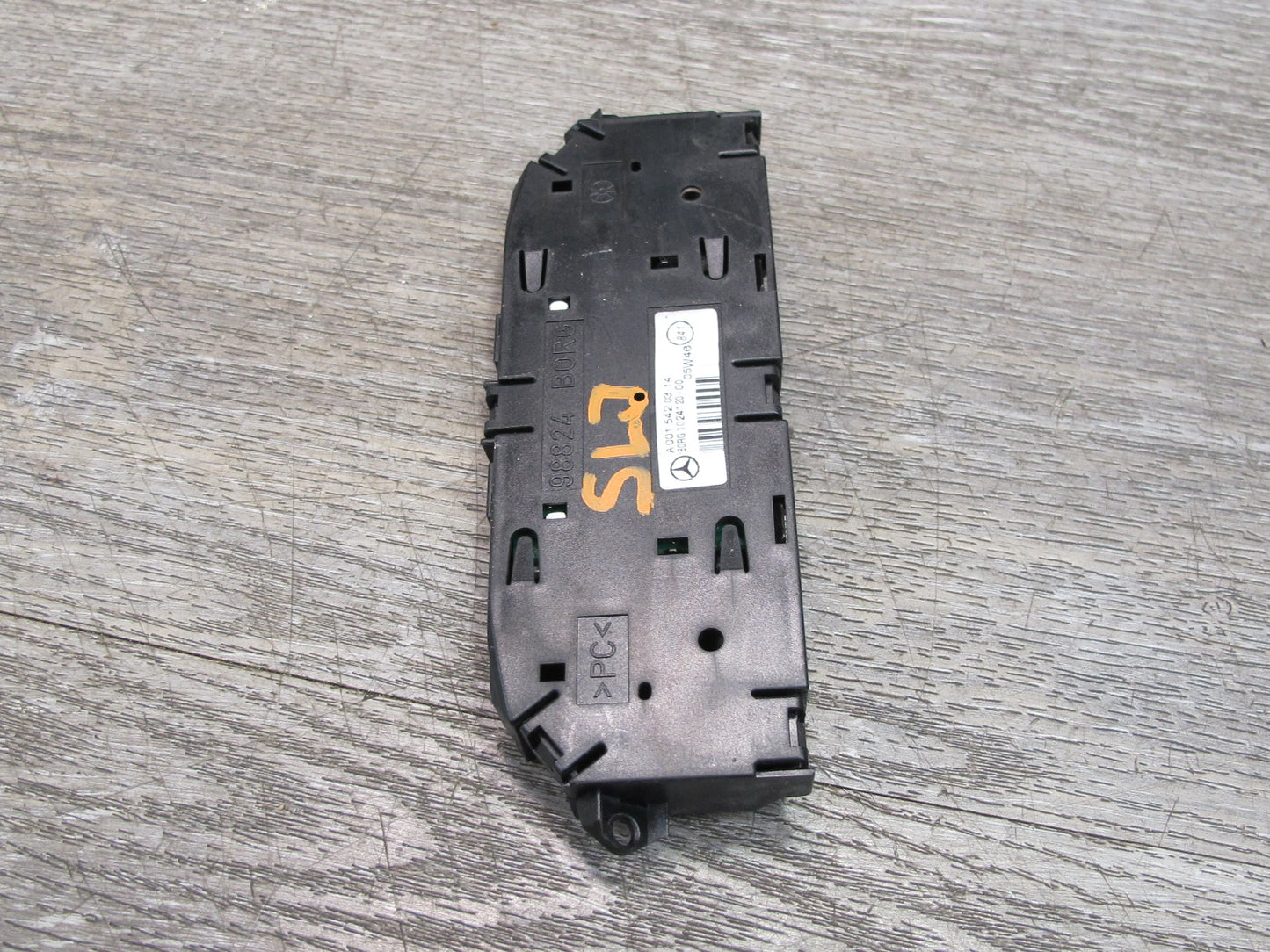 03-06 Mercedes R230 Sl-class Parktronic Clock Display Module A0015420314 OEM