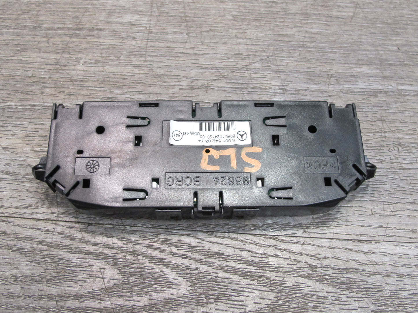 03-06 Mercedes R230 Sl-class Parktronic Clock Display Module A0015420314 OEM