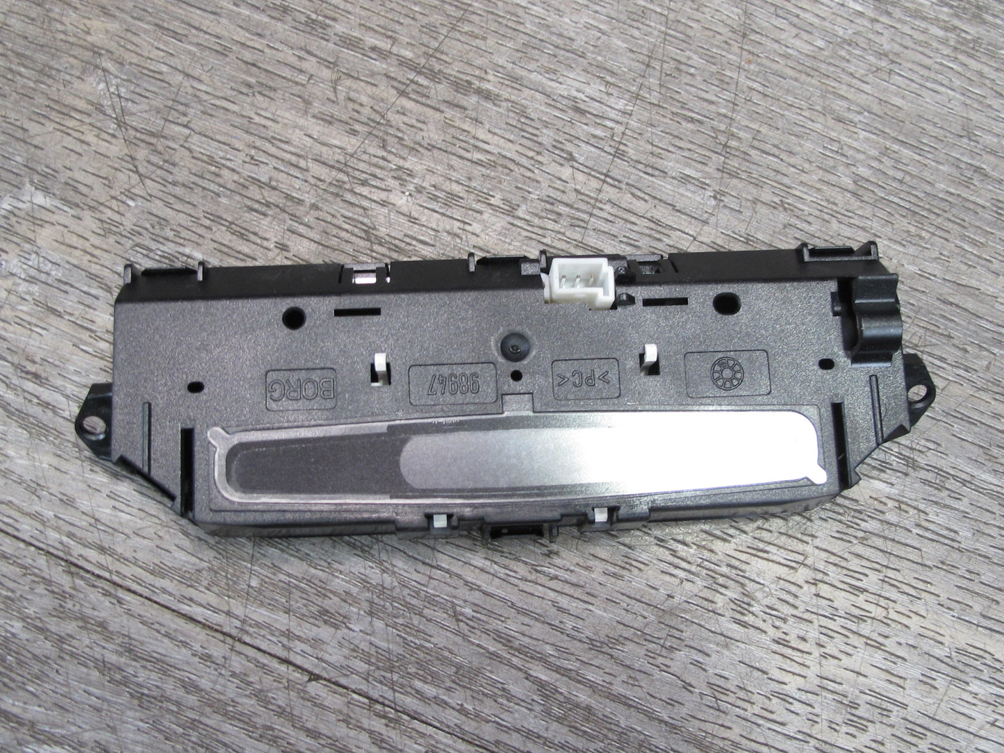 03-06 Mercedes R230 Sl-class Parktronic Clock Display Module A0015420314 OEM