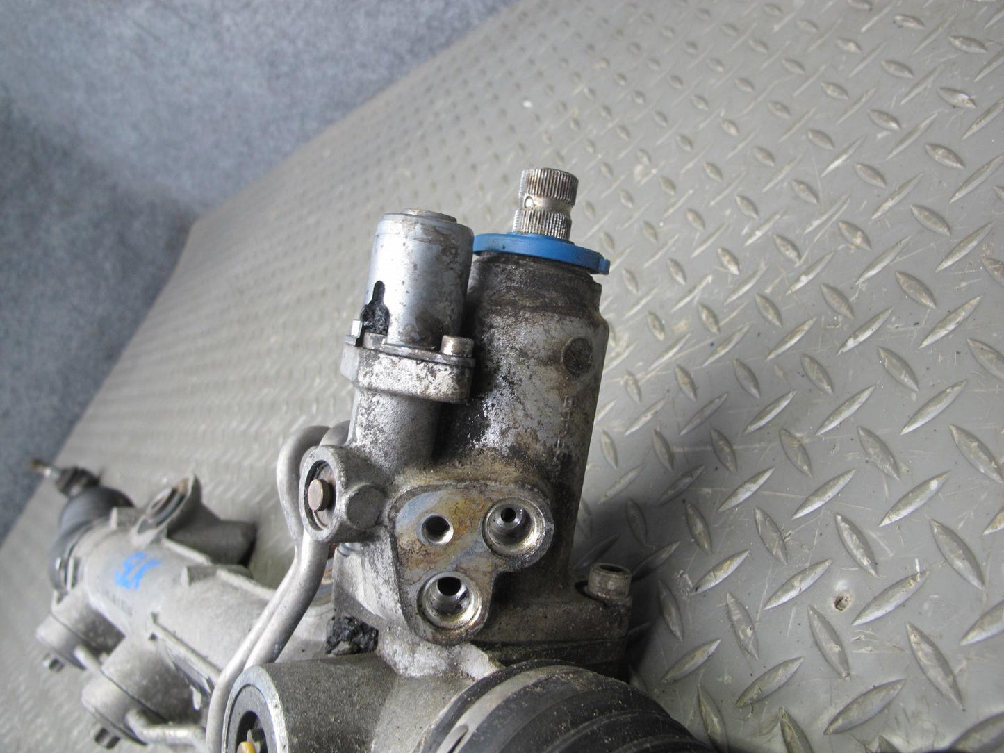 07-12 Mercedes R230 Sl-class Power Steering Rack AND Pinion 23011011003 OEM