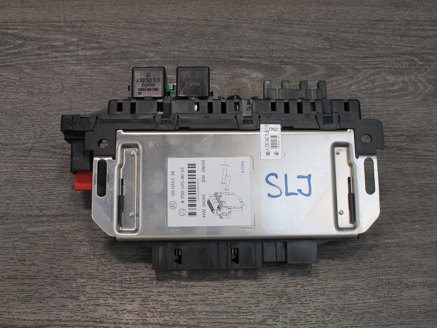 03-08 Mercedes R230 Rear SAM Fuse Relay Box Module 2305453032 OEM