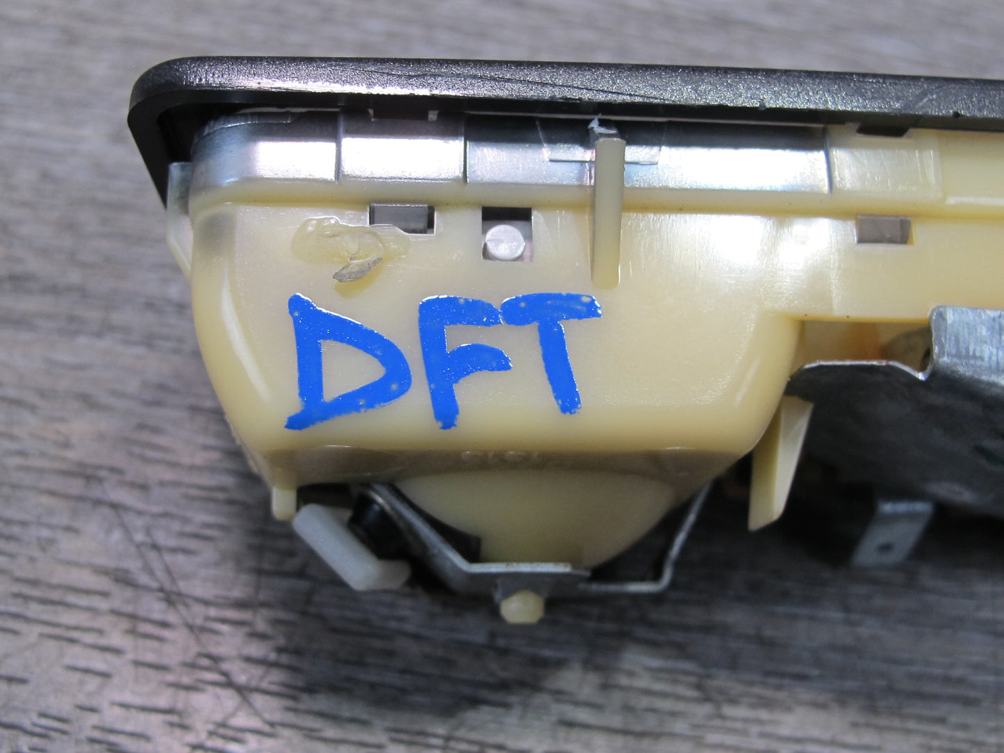 02-05 Ford Thunderbird Overhead Console Dome Reading Light Lamp OEM