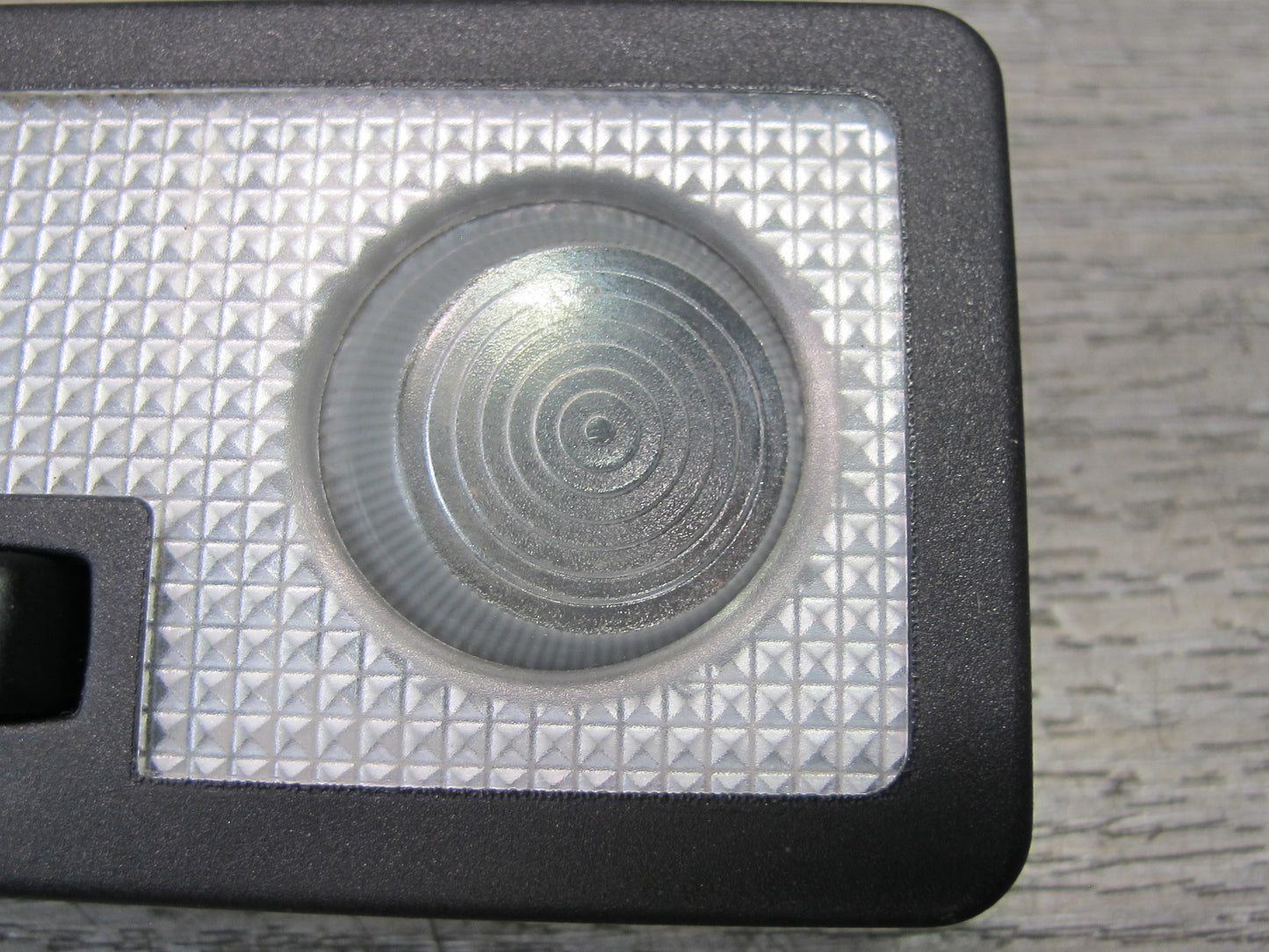 02-05 Ford Thunderbird Overhead Console Dome Reading Light Lamp OEM