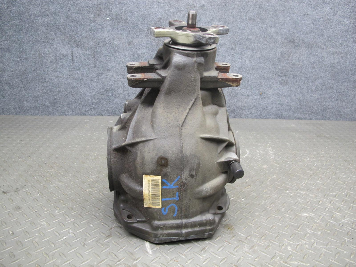 07-12 Mercedes R230 SL550 M273 Rear Differential Carrier 2.65 Ratio OEM