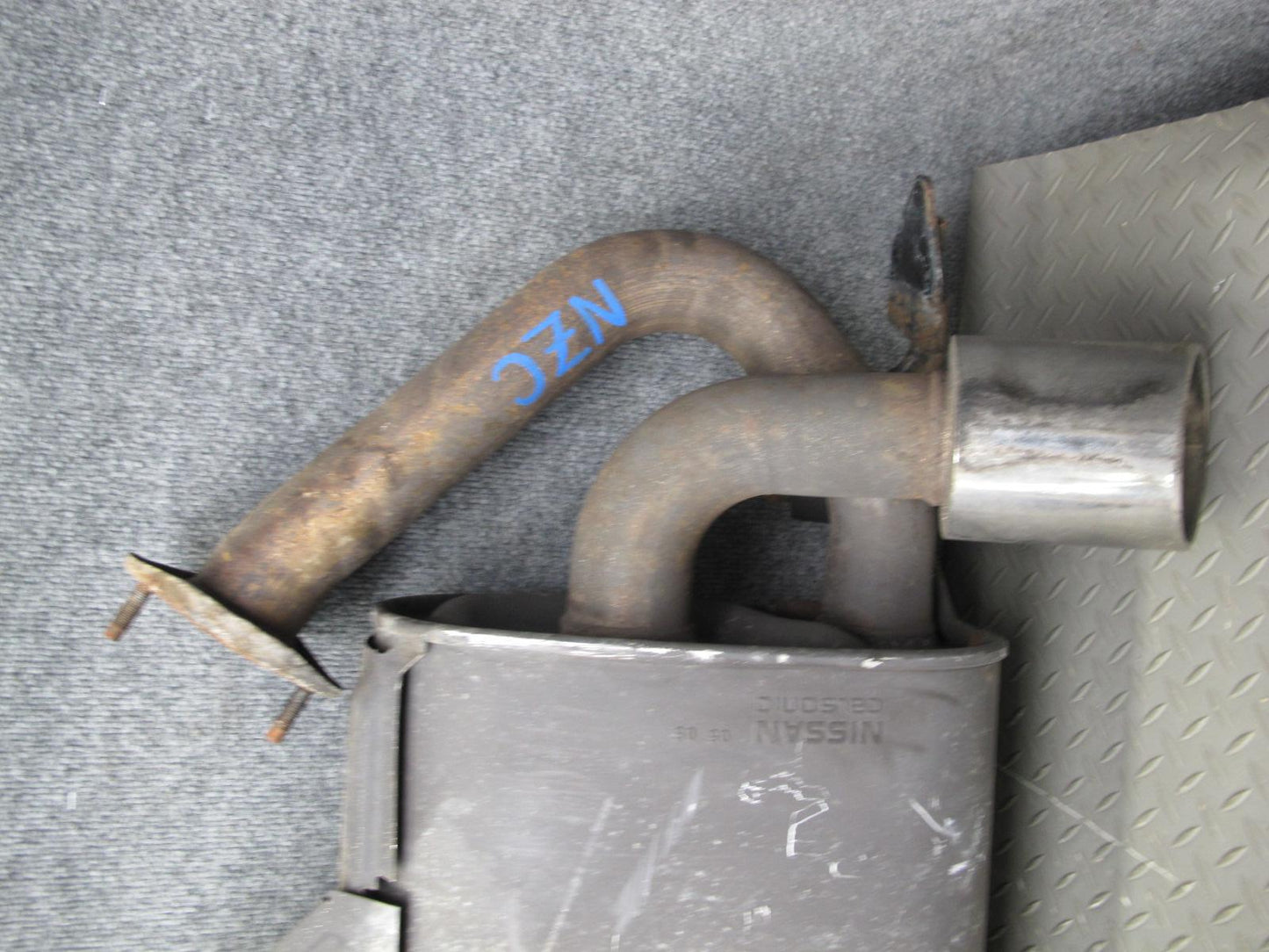 03-05 Nissan 350Z Z33 VQ35DE Rear Exhaust Muffler w Tips 46K Miles OEM