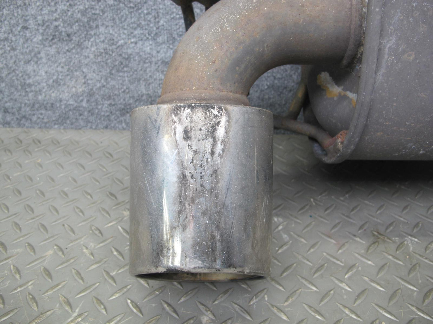 03-05 Nissan 350Z Z33 VQ35DE Rear Exhaust Muffler w Tips 46K Miles OEM