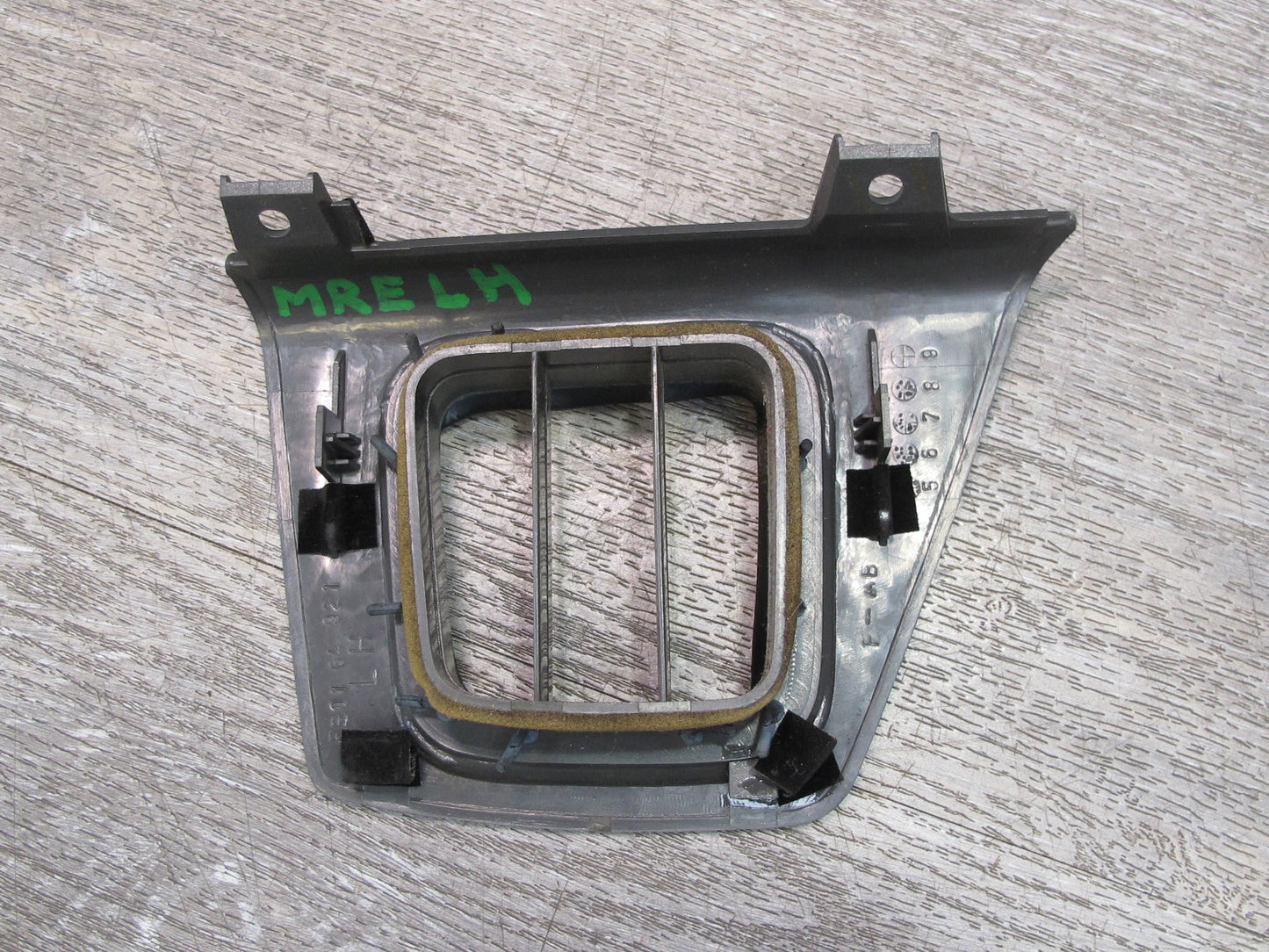 88-91 MAZDARX7 FC3S Dash Left Trim Cover w Air Vent Gray FB0164921 OEM