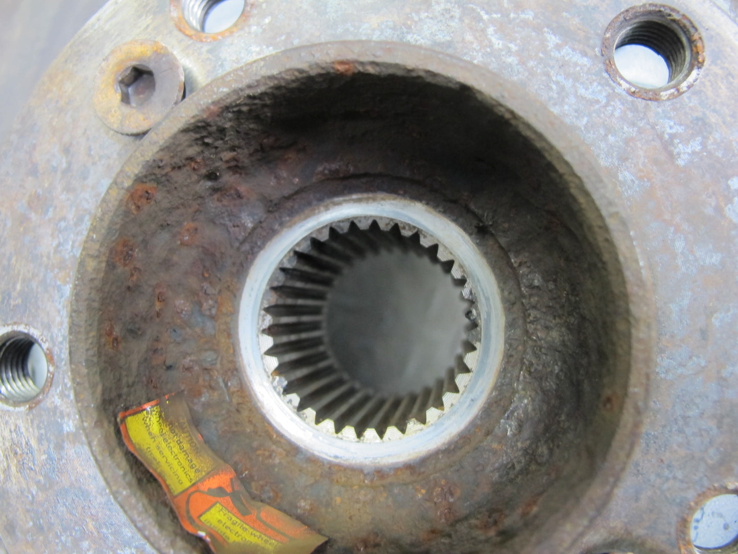 2006-2010 BMW E63 E64 M6 Rear Left Spindle Knuckle Wheel Hub Bearing OEM