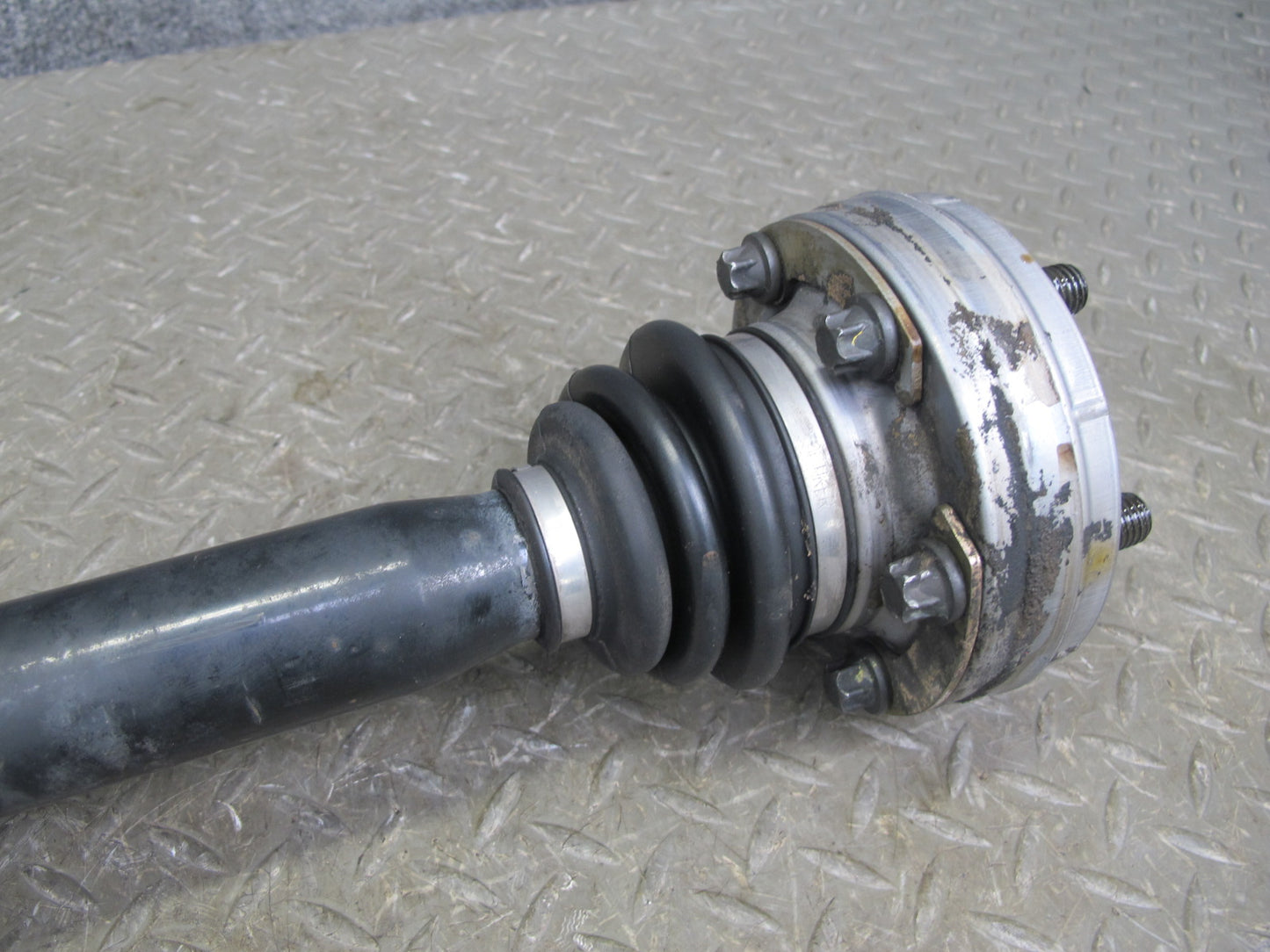 2006-2010 BMW E63 E64 M6 Rear Left or Right Suspension Axle Shaft 2282668