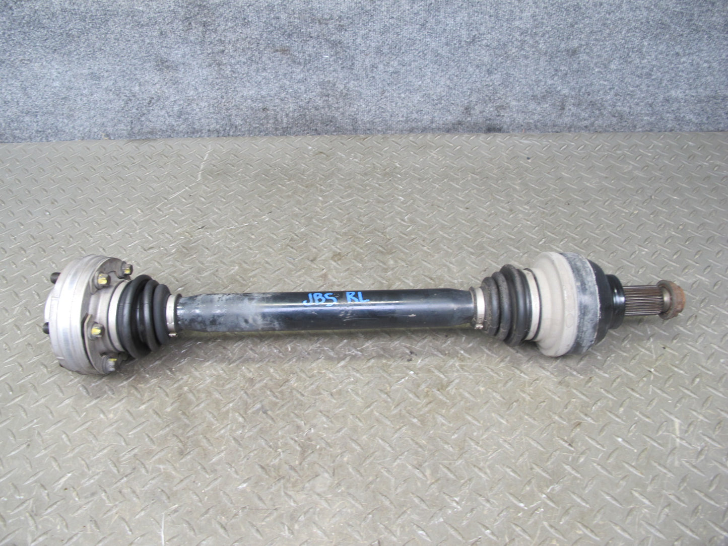 2006-2010 BMW E63 E64 M6 Rear Left or Right Suspension Axle Shaft 2282668