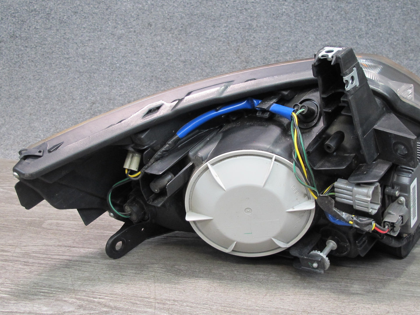 03-05 Nissan 350Z Z33 Front Right Side Side Xenon HID Headlight Lamp OEM