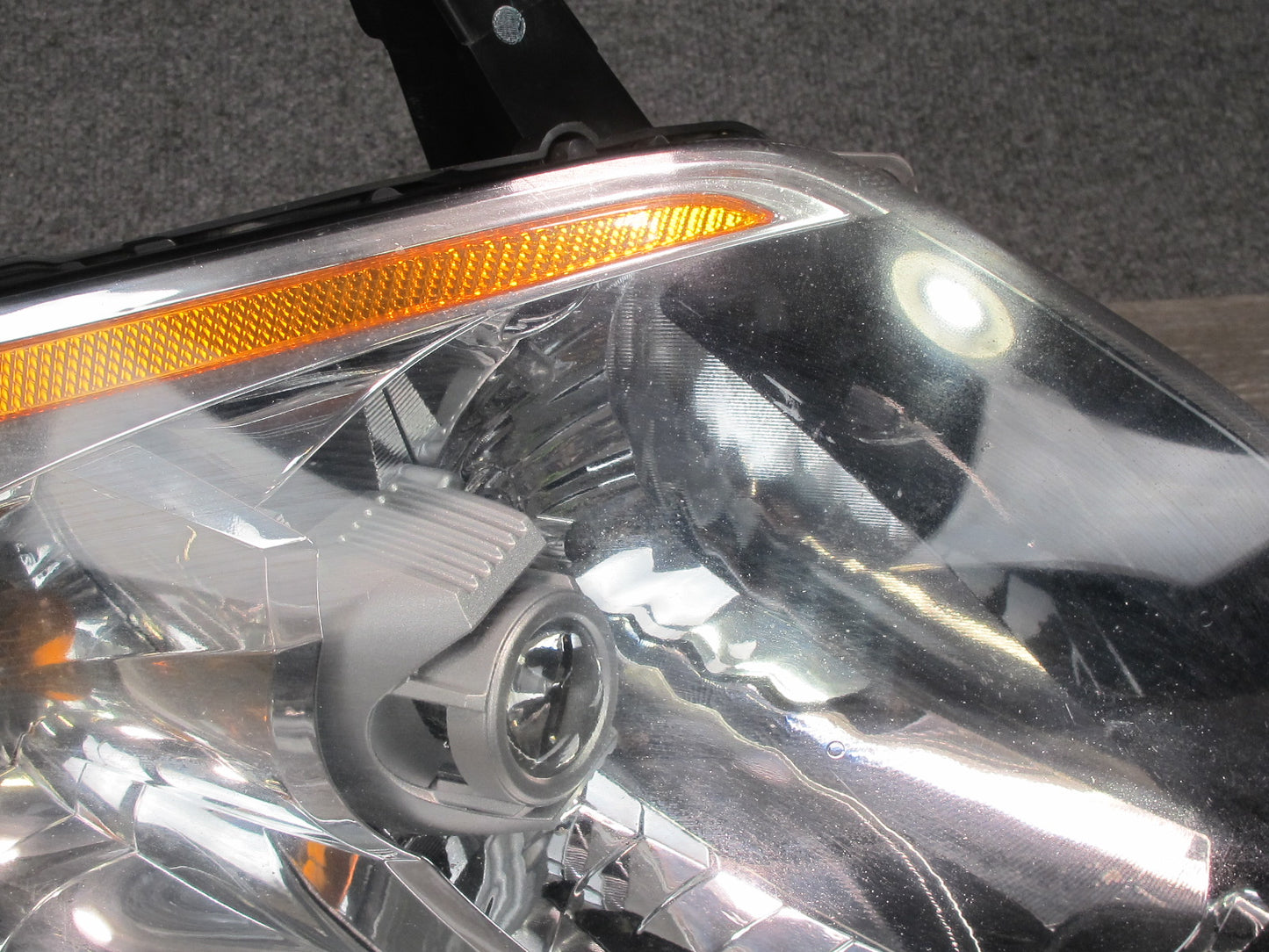 03-05 Nissan 350Z Z33 Front Left Side Side Xenon HID Headlight Lamp OEM