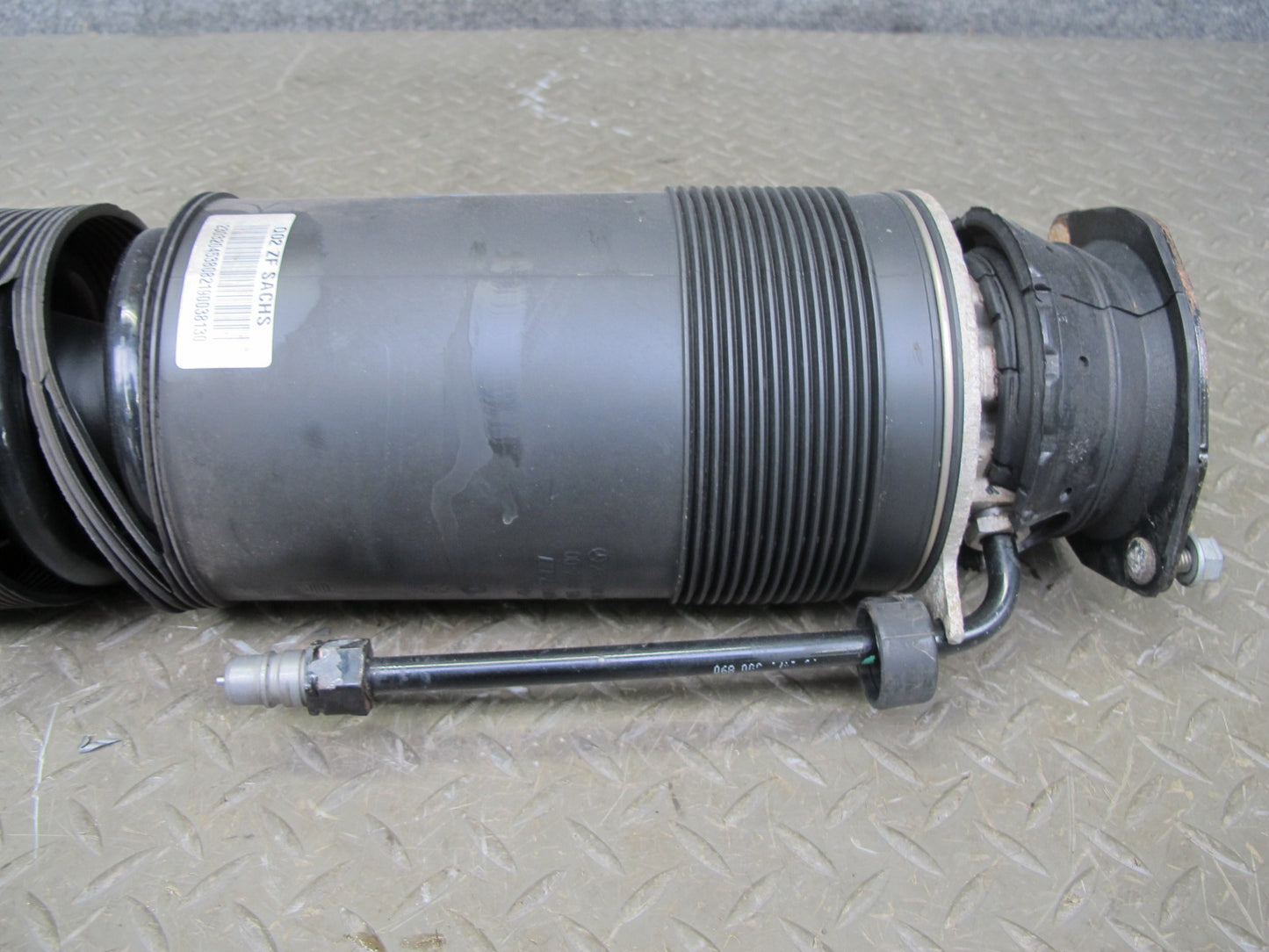 07-12 Mercedes R230 SL550 SL600 Rear Left ABC Hydraulic Shock Strut OEM