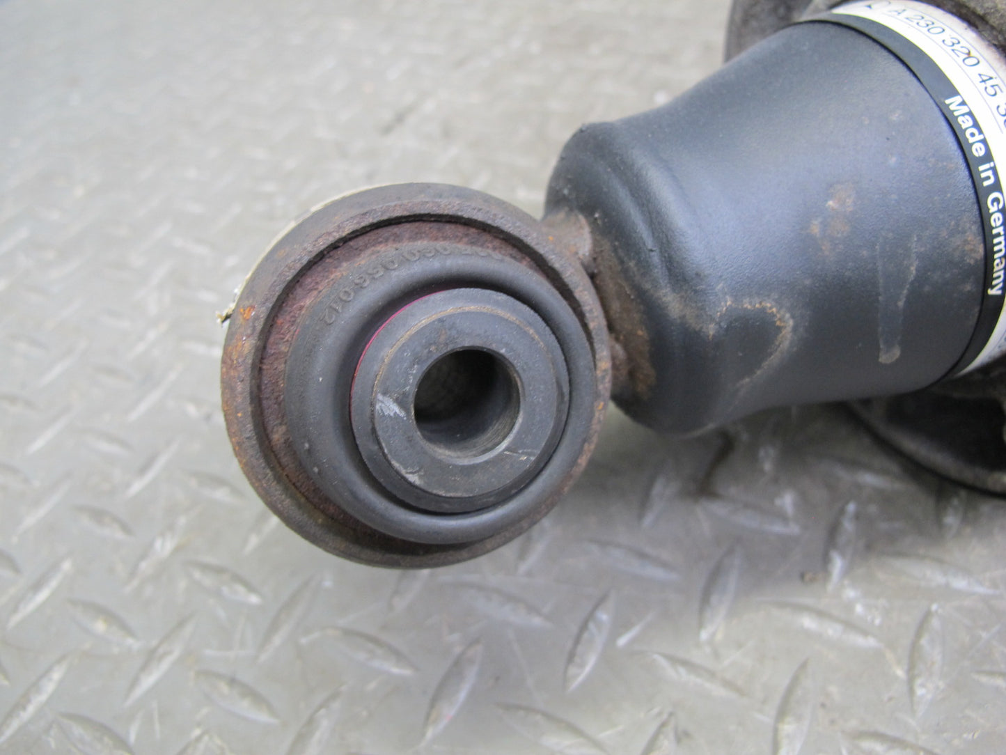 07-12 Mercedes R230 SL550 SL600 Rear Left ABC Hydraulic Shock Strut OEM