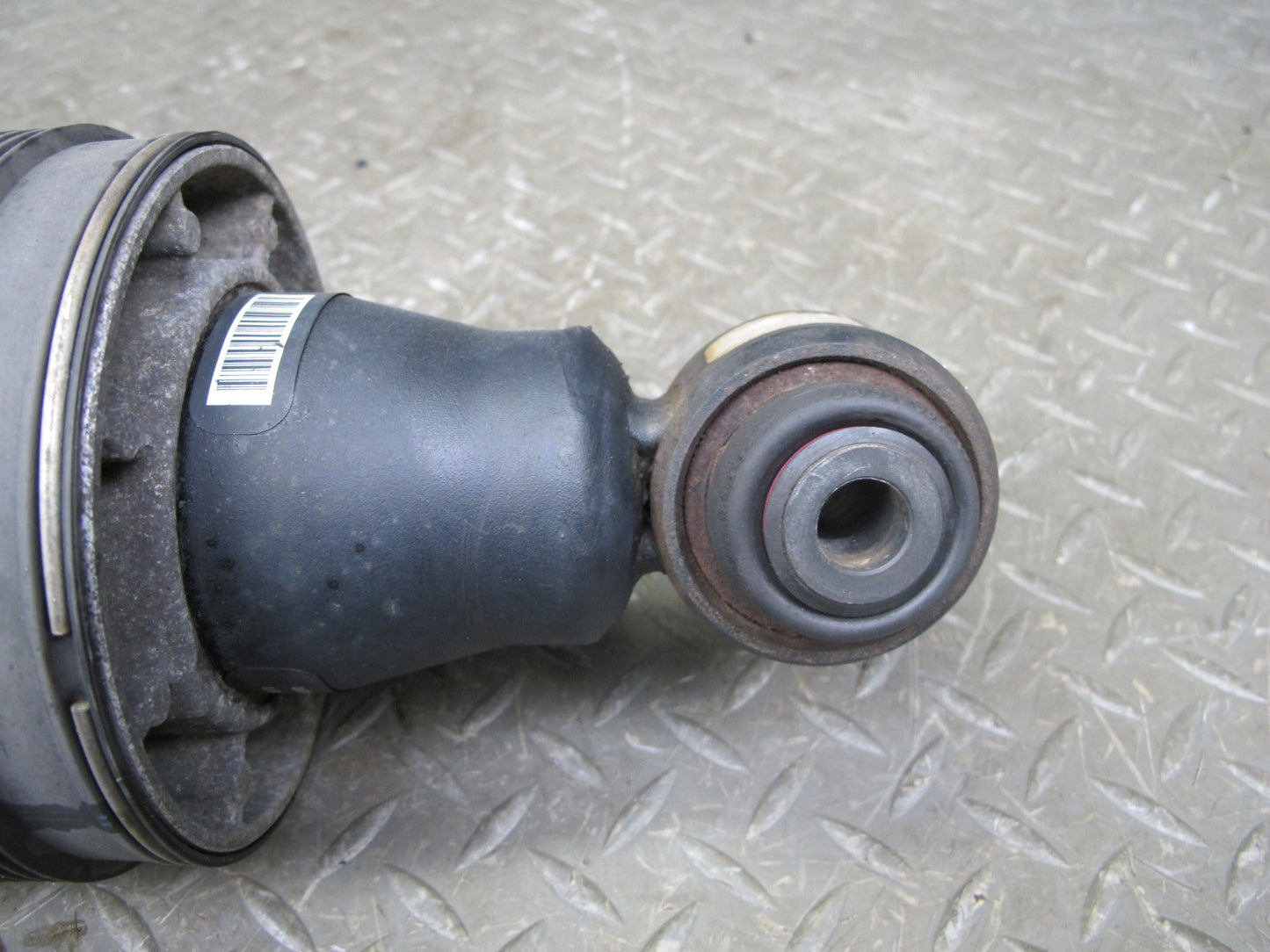 07-12 Mercedes R230 SL550 SL600 Rear Left ABC Hydraulic Shock Strut OEM