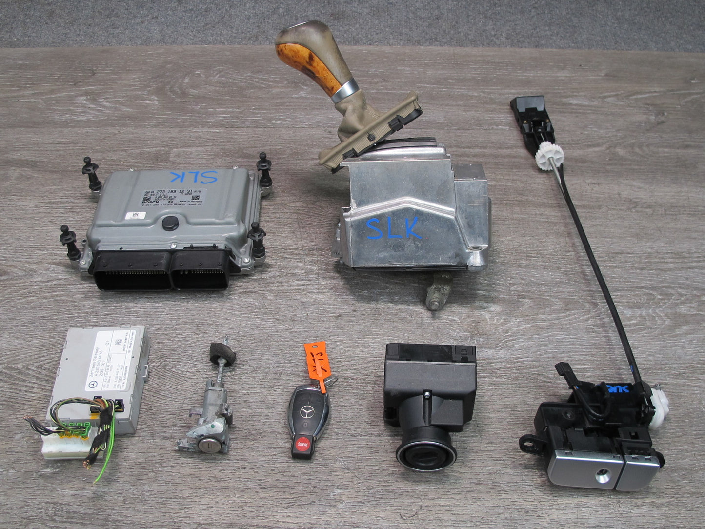 2009 Mercedes R230 SL550 M273 ECU ECM Shifter Ignition Switch Glove Lock KEY Set