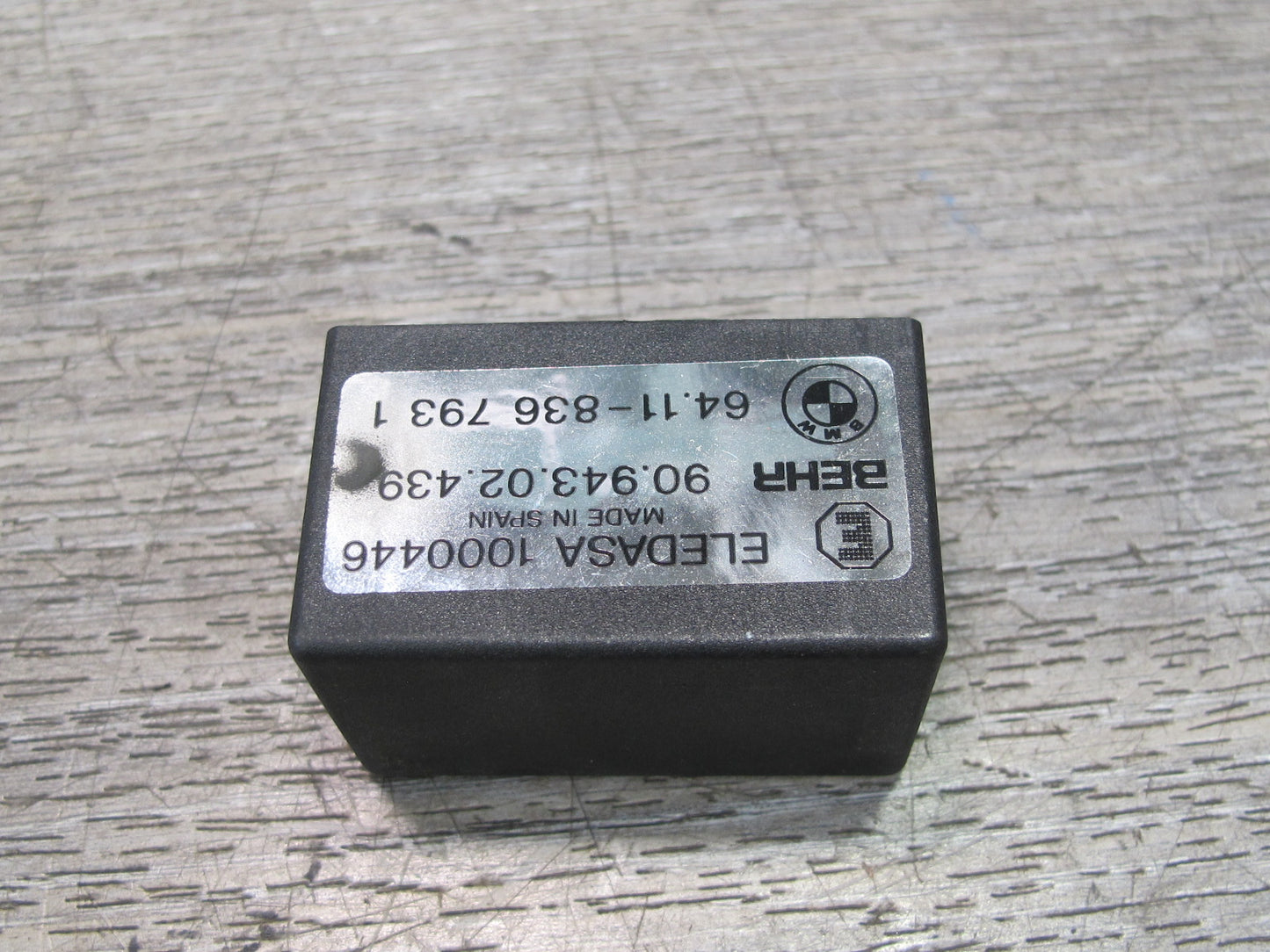 96-02 BMW E36/7 Z3 A/C Air Condition Control Module 8367931 OEM