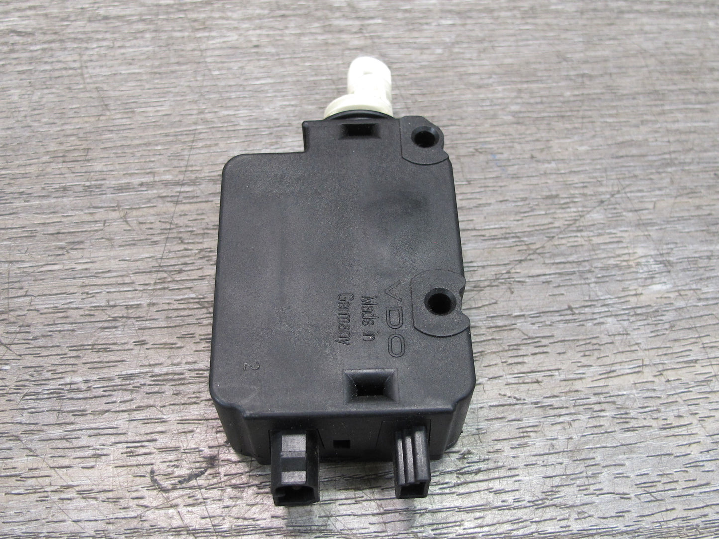 96-02 BMW E36/7 Z3 Rear Trunk Lid Lock Latch Actuator Motor 8361140 OEM
