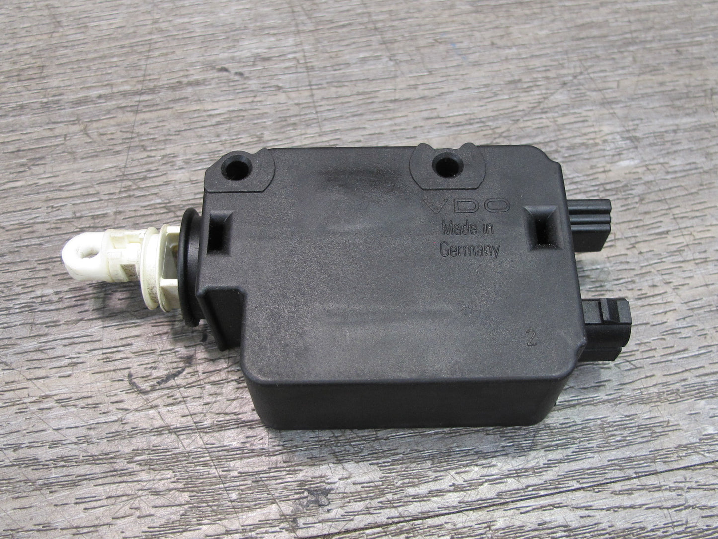96-02 BMW E36/7 Z3 Rear Trunk Lid Lock Latch Actuator Motor 8361140 OEM