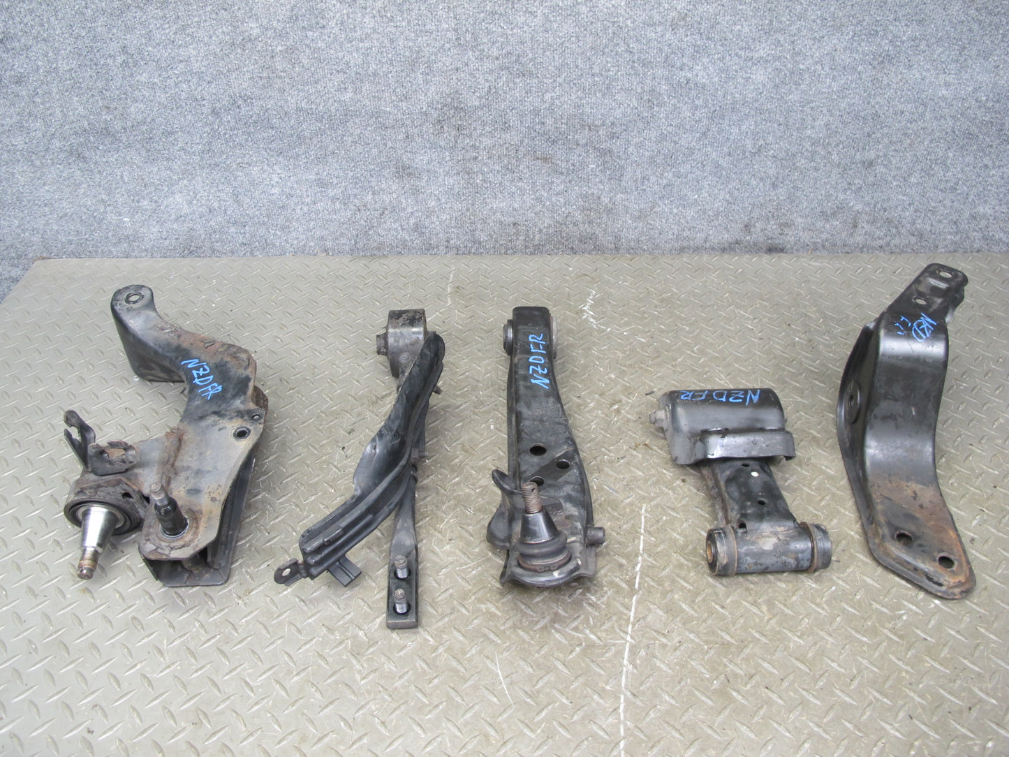 91-92 Nissan Z32 300ZX NON Turbo Set of 5 Front Right Suspension Control Arm OEM
