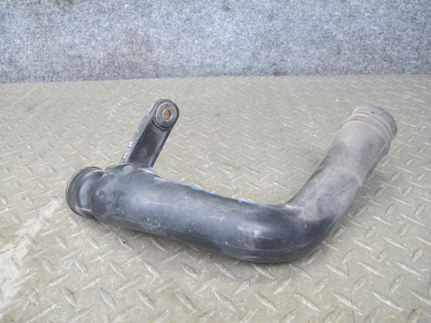 90-96 Nissan Z32 300ZX NA Left & Right Air Intake Resonator Duct Pipe Set OEM