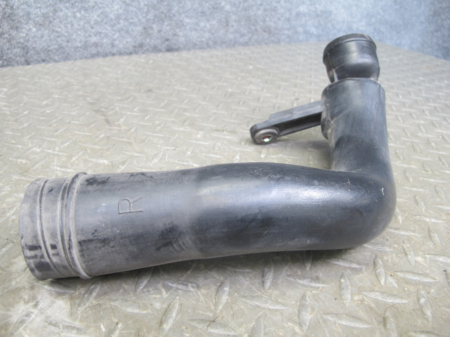 90-96 Nissan Z32 300ZX NA Left & Right Air Intake Resonator Duct Pipe Set OEM